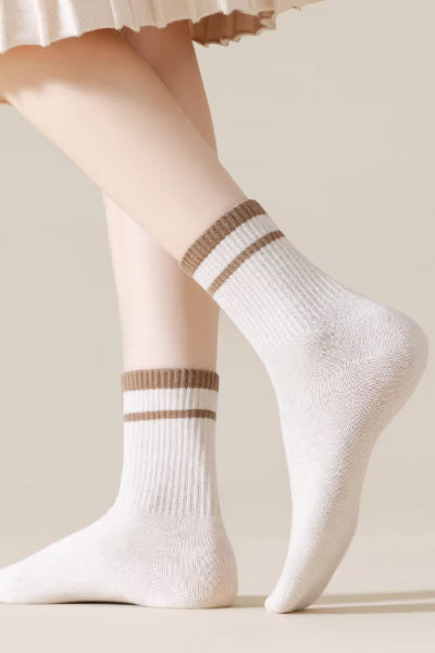 Women's Crew Socks Long Staple Cotton 5 Pairs Lace Solid Color