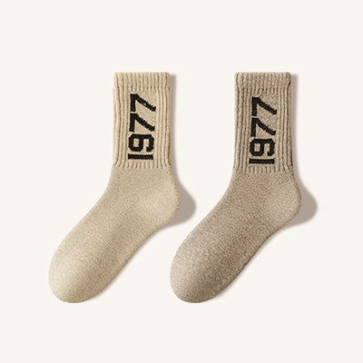 Women's Extra Thick Wool Crew Socks - Number Pattern Thermal Winter Socks 2 Pack