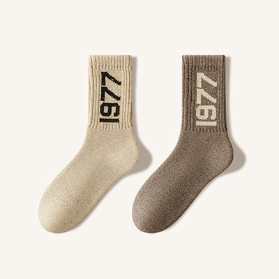 Women's Extra Thick Wool Crew Socks - Number Pattern Thermal Winter Socks 2 Pack