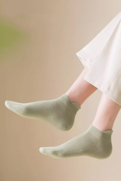 Women's Ankle Socks Long Staple Cotton 6 Pairs Solid Color Heel Tab