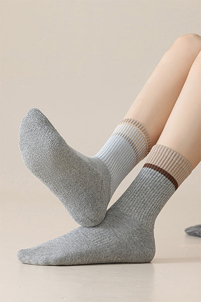 Women's Crew Socks Long Staple Cotton Winter Extra Thick Terry Lined 4 Pairs Thermal Striped