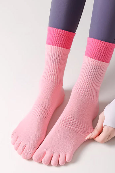 Women's Crew Sports Yoga Socks Long Staple Cotton 1 Pair Color Block Silicone Gripper Sole