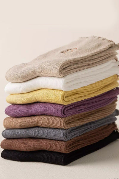 Women's Crew Socks Long Staple Cotton 5 Pairs Ruffled Embroidery