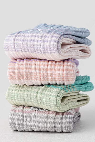 Women's Mid-Calf Sports Yoga Socks Long Staple Cotton Color Block Embroidery