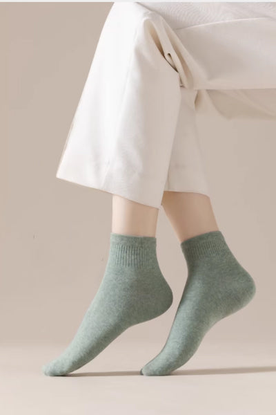 Women's Ankle Socks Long Staple Cotton 5 Pairs Solid Color