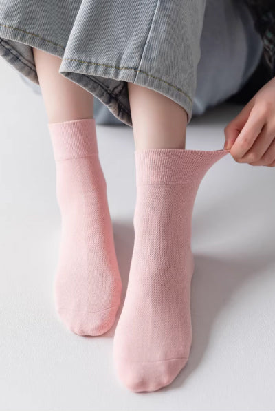 Women's Crew Socks Long Staple Cotton 6 Pairs Solid Color
