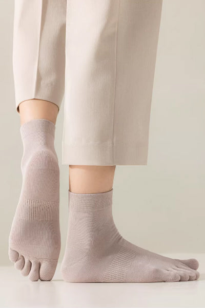 Men's Ankle Socks Long Staple Cotton 4 Pairs Toe Separator Solid Color