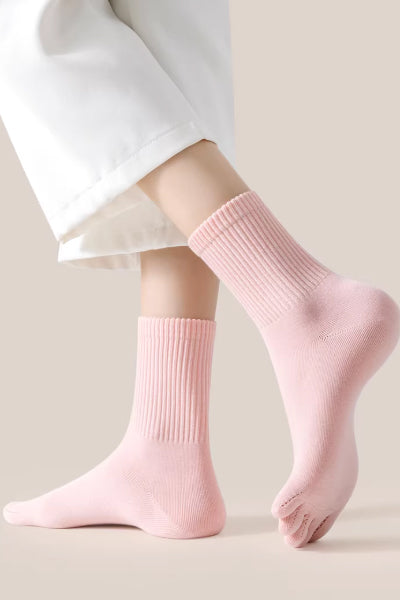 Women's Crew Socks Long Staple Cotton 4 Pairs Five-Toe Socks Solid Color