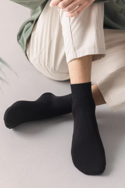 Men's Crew Socks Long Staple Cotton 5 Pairs Solid Color