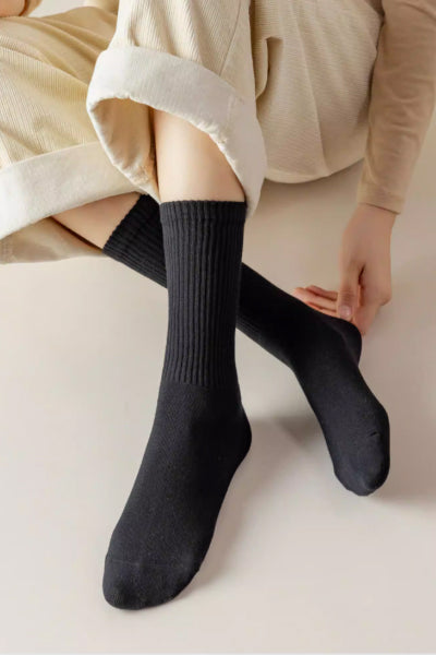 Women's Crew Socks Long Staple Cotton 4 Pairs Solid Color