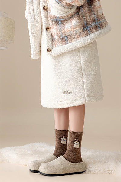 Women's Crew Socks Wool Winter 4 Pairs Thermal Cartoon Patterned Knit