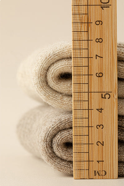 Women's Extra Thick Wool Crew Socks - Number Pattern Thermal Winter Socks 2 Pack