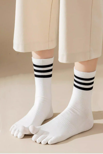 Women's Crew Socks Long Staple Cotton 4 Pairs Toe Separator Striped