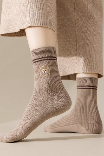 Women's Crew Socks Long Staple Cotton 5 Pairs Embroidered