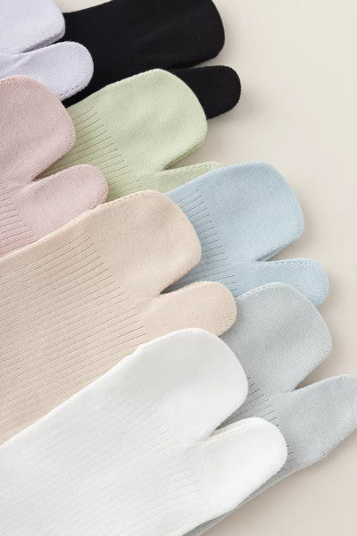 Women's Ankle Socks Long Staple Cotton Split Toe Five Finger 4 Pairs Solid Color