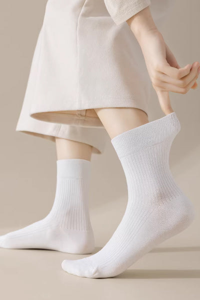 Women's Crew Socks Long Staple Cotton 5 Pairs Solid Color