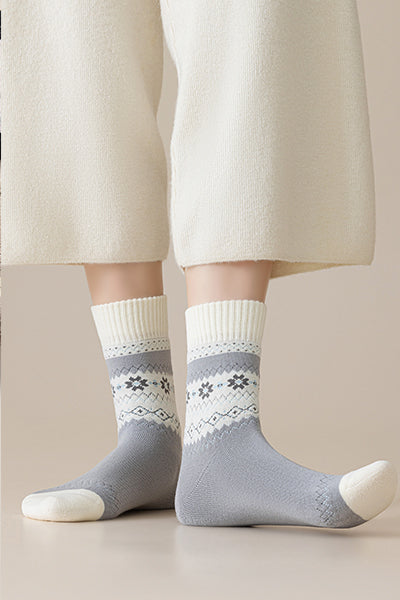 Women's Crew Socks Long Staple Cotton Winter Extra Thick Terry Lined 3 Pairs Thermal Patterned Knit