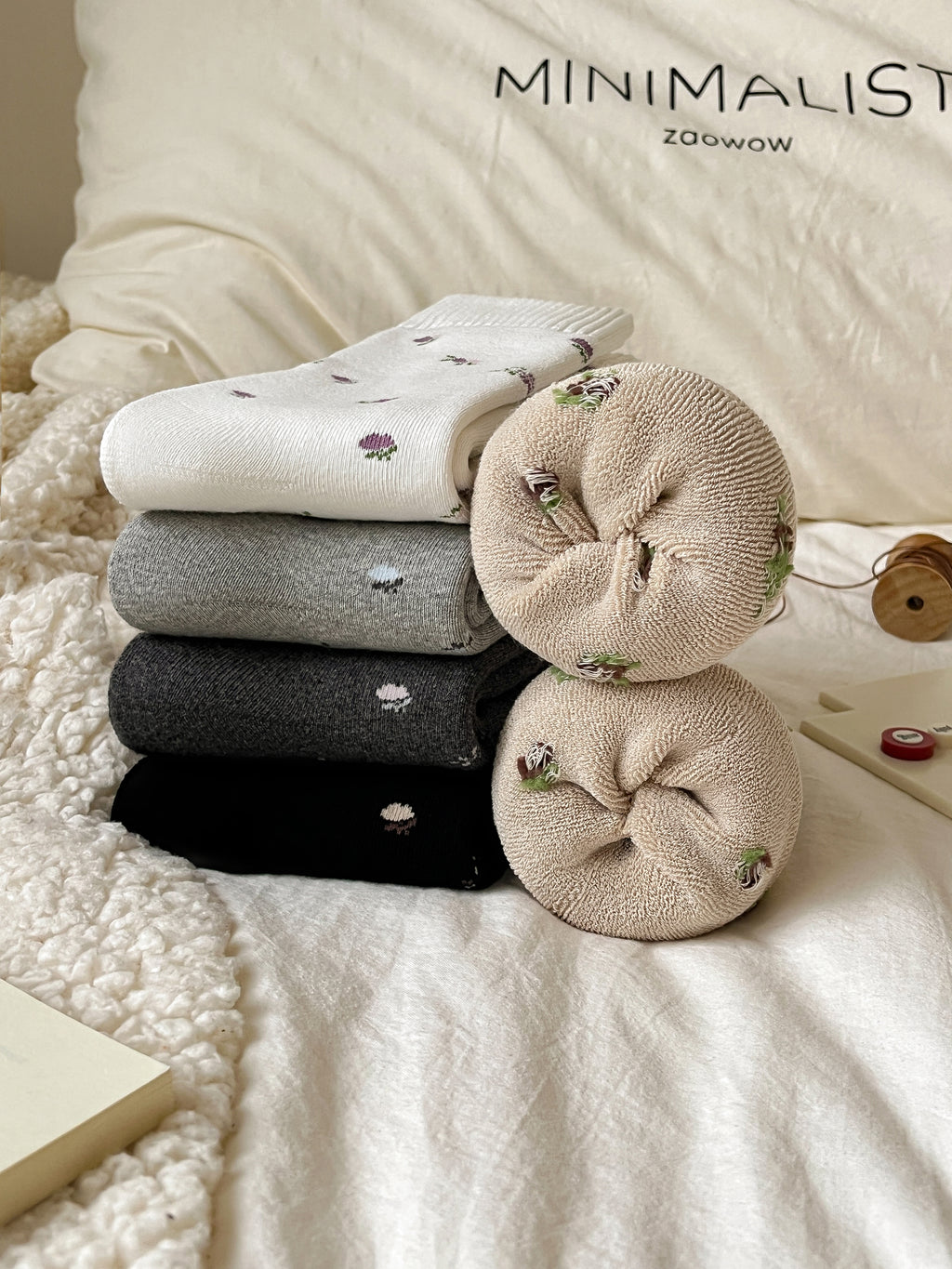 Women's Thick Warm Floral Crew Socks - Soft Cotton Winter Socks 3 Pack