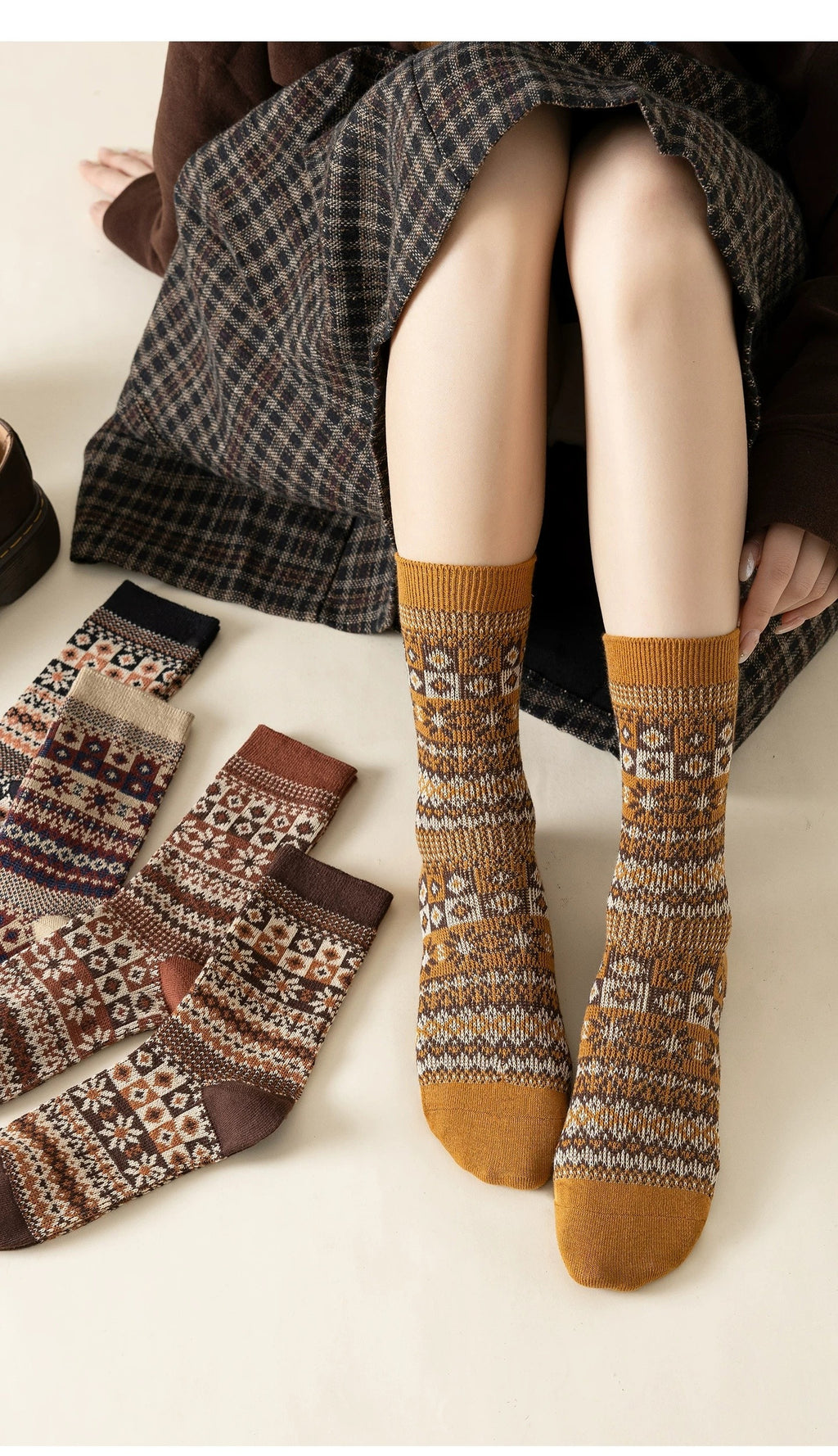 Women's cotton-rich Fair Isle crew socks — d31