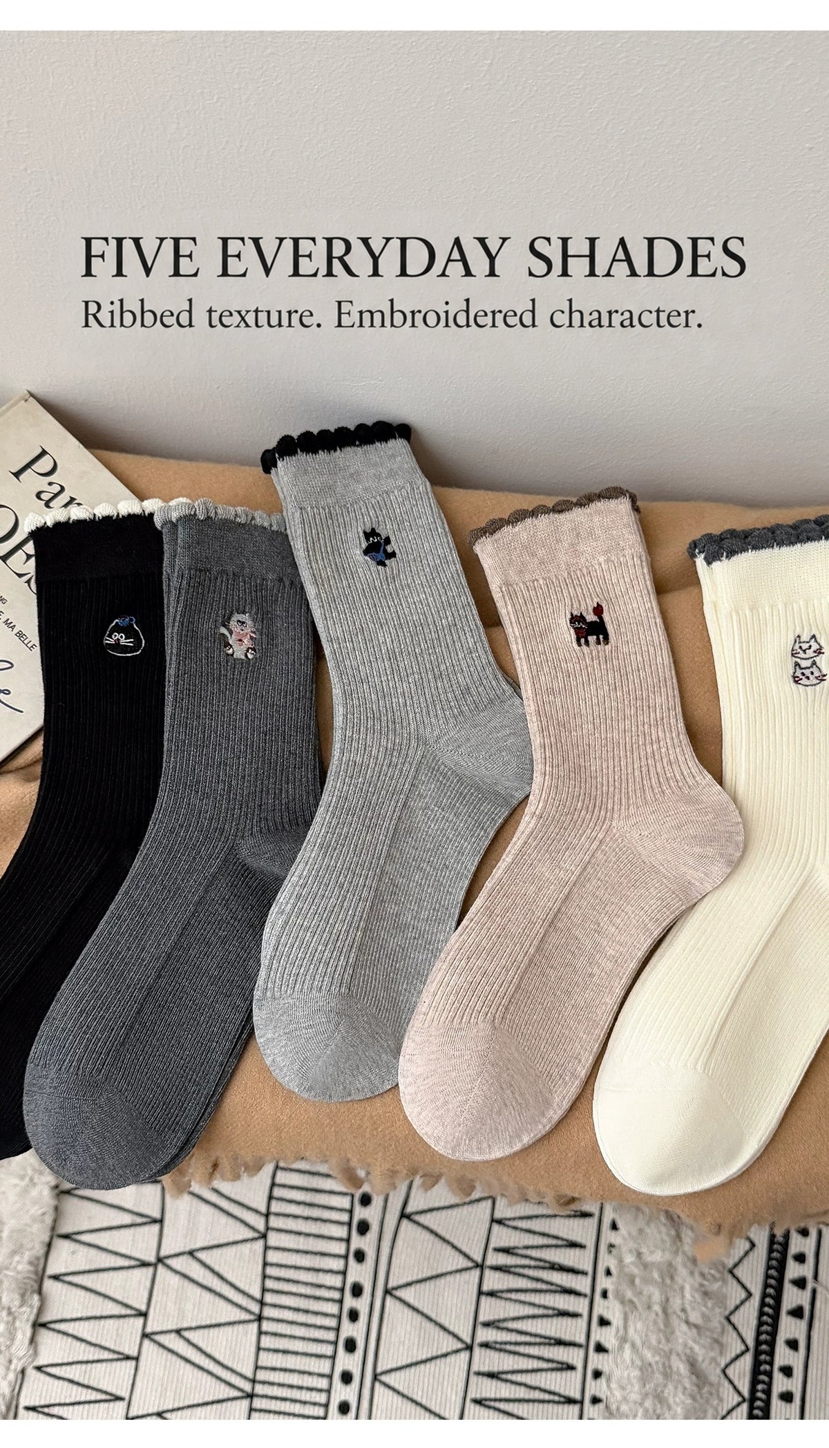 English main image 4 Scalloped embroidered cotton crew socks